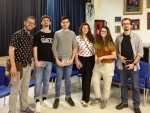 Mesa redonda de Artes con antiguo alumnado