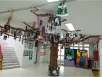 Todo el alumnado participa en el ÁRBOL DE LAS MUJERES, un homenaje a las mujeres en la Historia