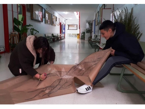 Cómo se hicieron los árboles para las actividades del Día Internacional Contra la Violencia de Género