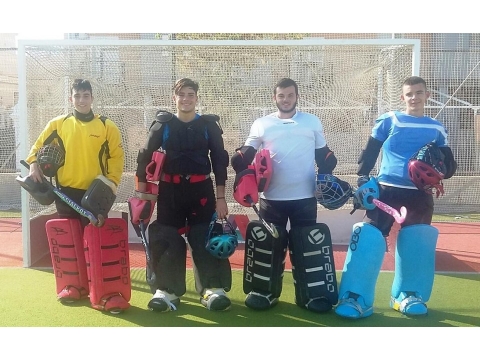 2º de Bachillerato conoce el hockey hierba