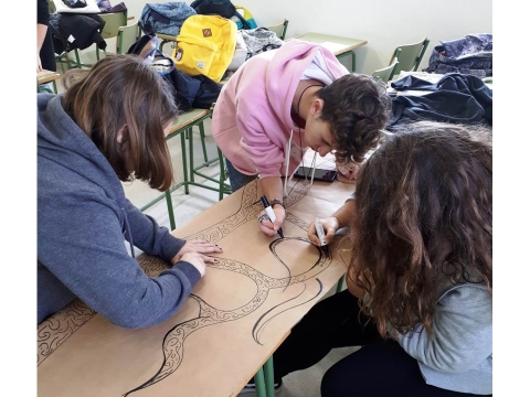 Cómo se hicieron los árboles para las actividades del Día Internacional Contra la Violencia de Género