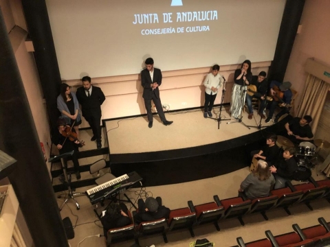 En el flamenco, la mujer cuenta 