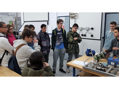 4º de ESO visita Ciclos Formativos de San Fernando