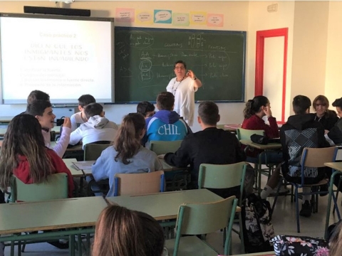 Taller de derechos humanos en 2º y 4º de ESO: #QueNoTeConfudan