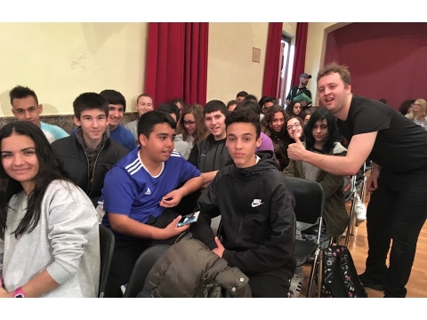 3º ESO attends a theatre play in English at La Salle school 